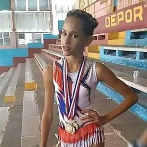 Meet your Posher, Denis